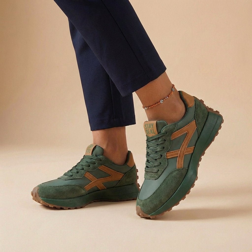 Sophia | Women's Orthopedic Low-Top Sneakers With Contrast Panels and Lace-Up