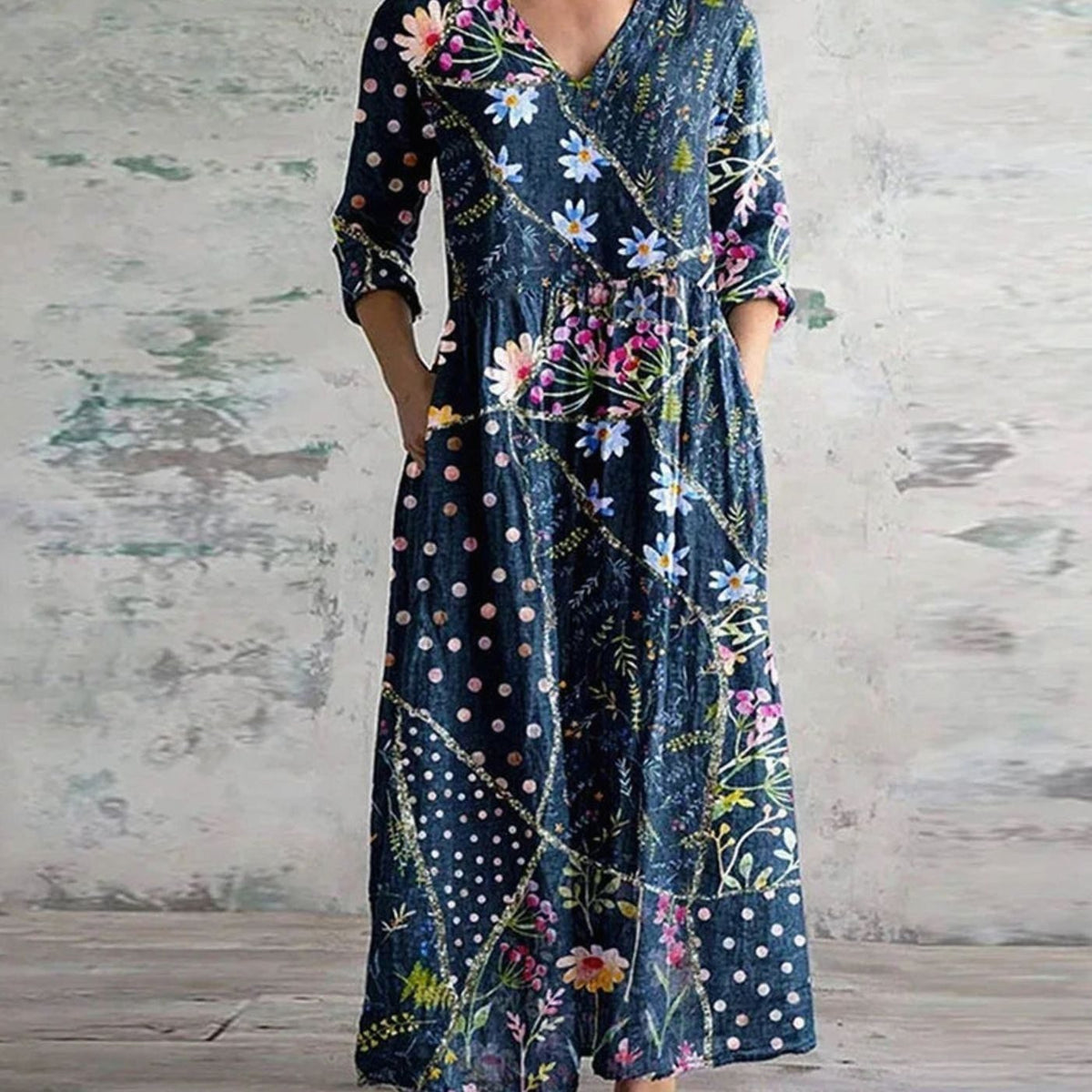 Eleanor | Women's Boho Floral Print V-Neck Midi Dress