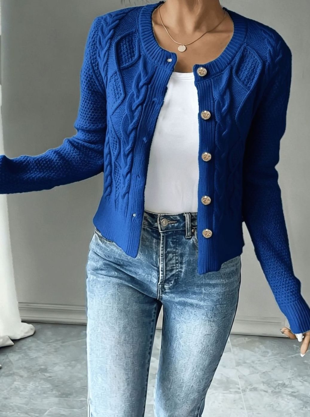 Penelope | Women's Cable-Knit Button-Front Cropped Cardigan Sweater