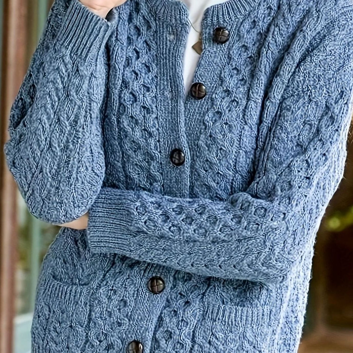 Layla | Women's Cable-Knit Button-Front Relaxed Cardigan Sweater