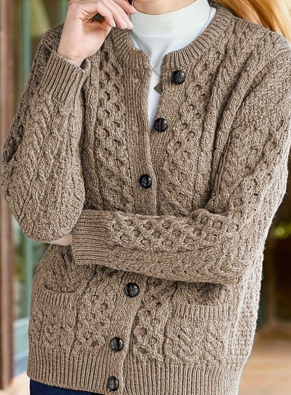 Layla | Women's Cable-Knit Button-Front Relaxed Cardigan Sweater