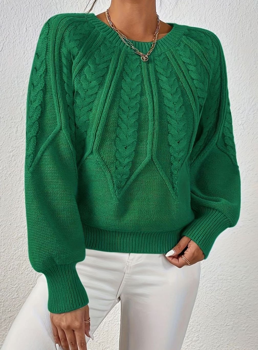 Emma | Women's Cable-Knit Round-Neck Raglan Sleeve Sweater