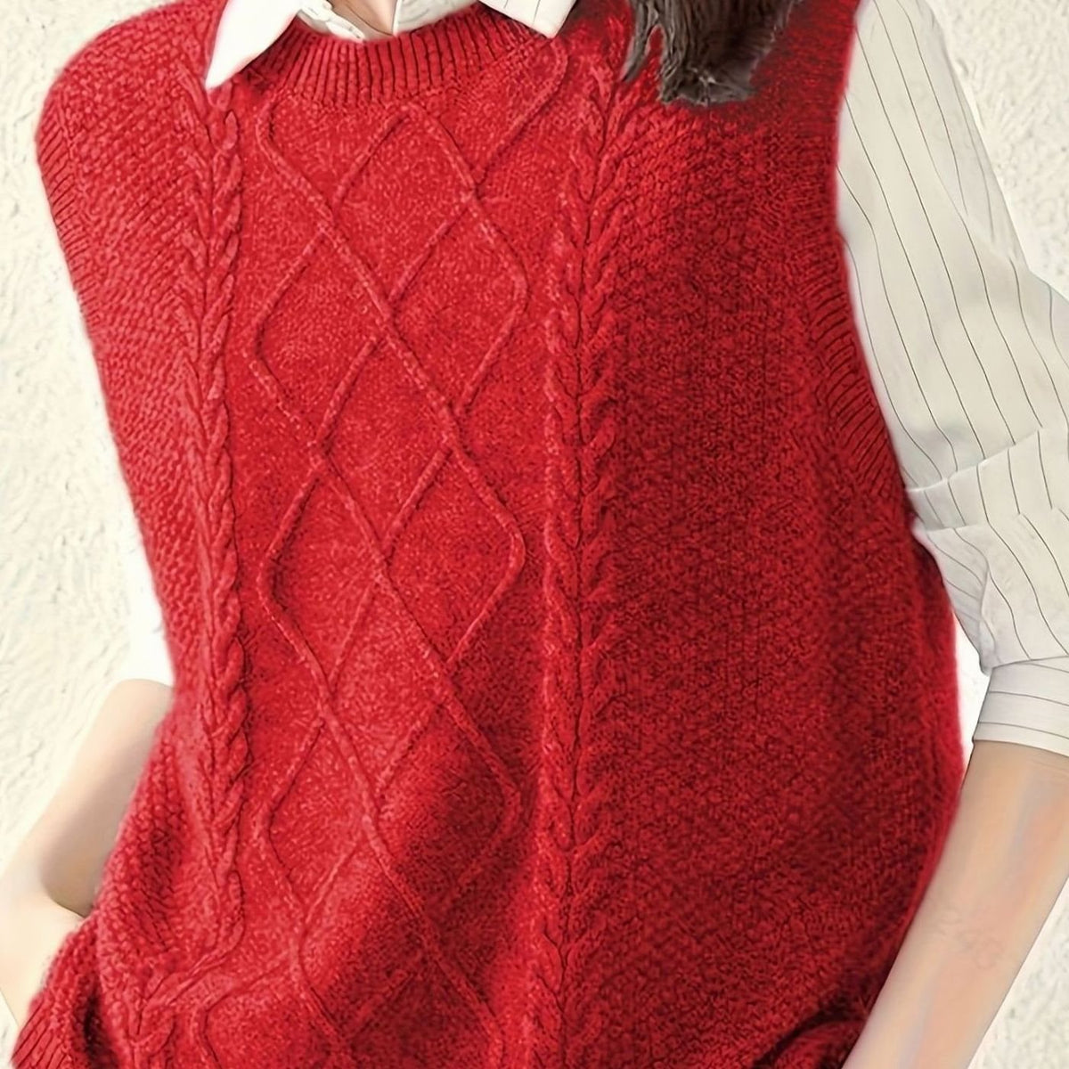 Aria | Women's Cable-Knit Sleeveless Sweater Vest Round Neck