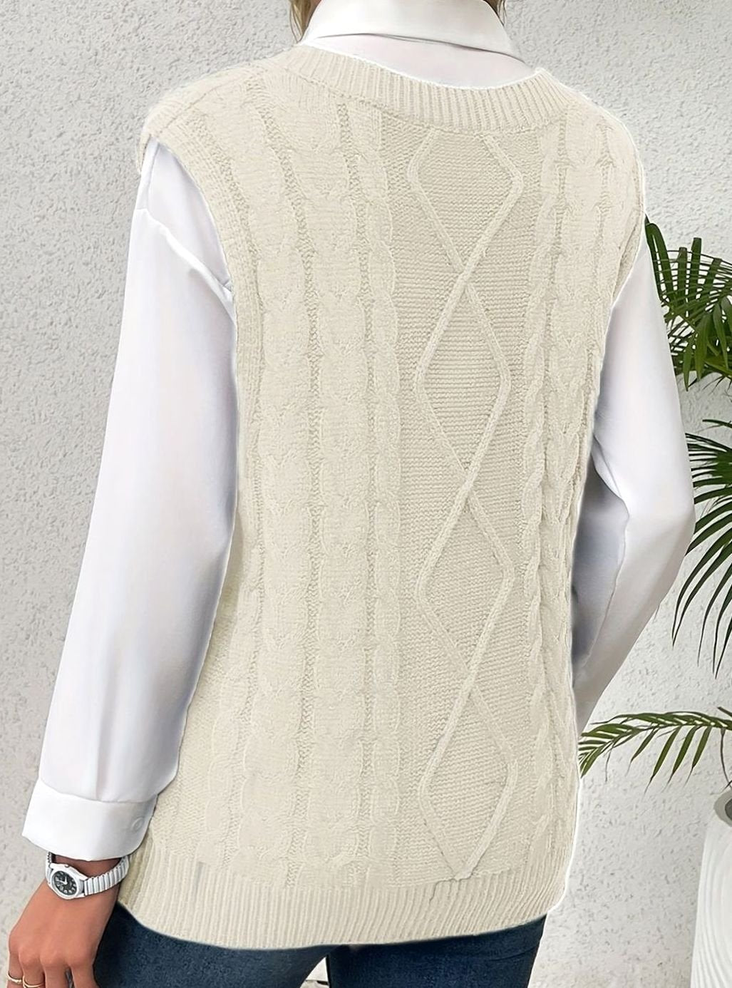 Grace | Women's Cable-Knit V-Neck Sweater Vest Relaxed Fit