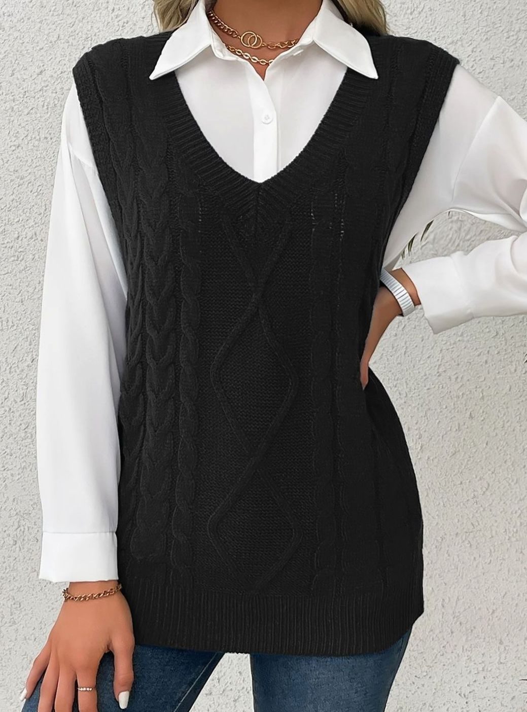Grace | Women's Cable-Knit V-Neck Sweater Vest Relaxed Fit