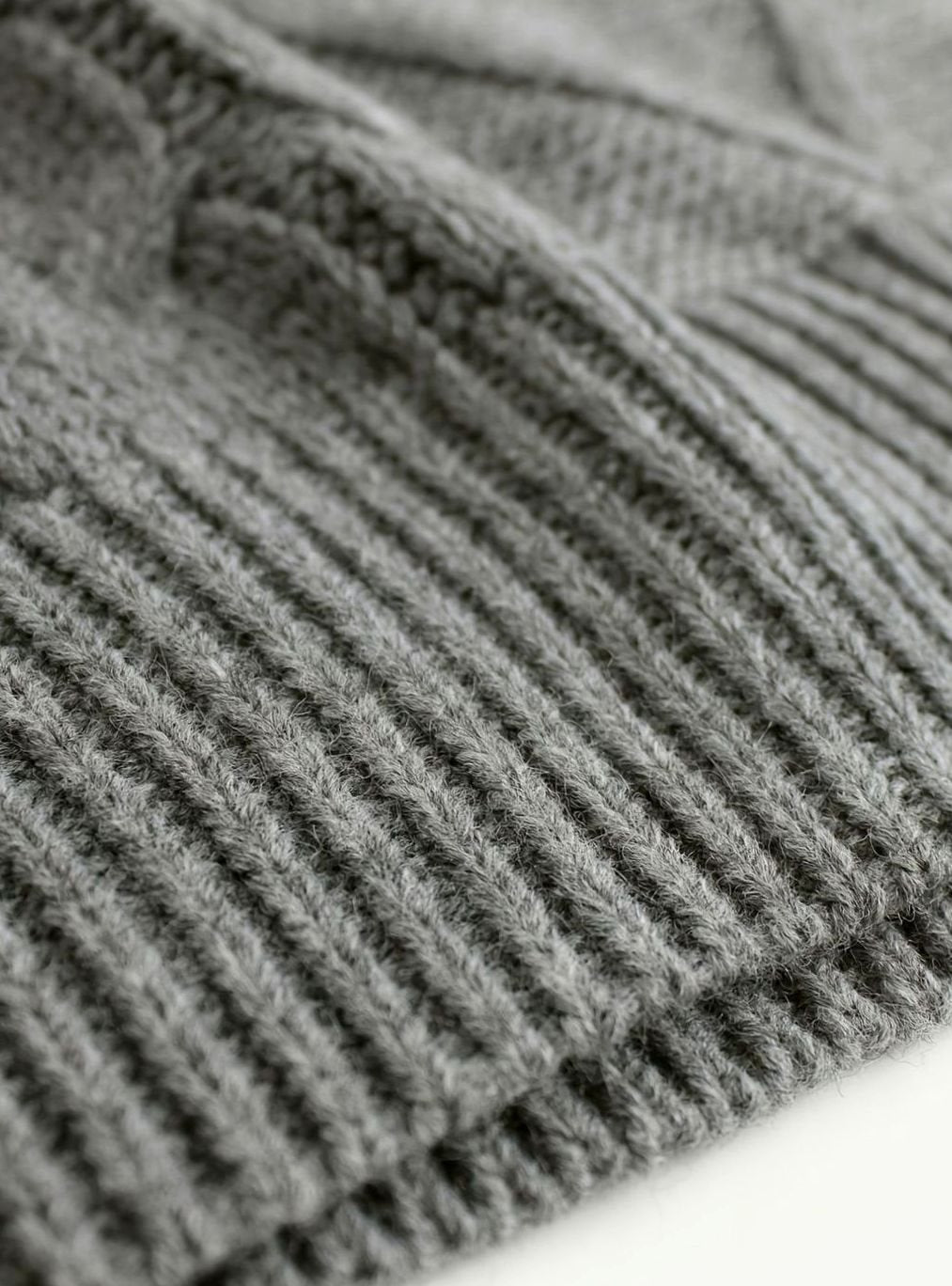 Grace | Women's Cable-Knit V-Neck Sweater Vest Relaxed Fit