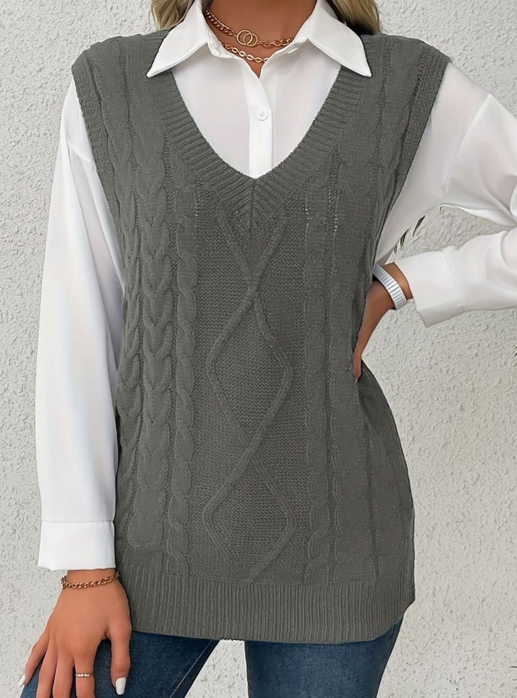 Grace | Women's Cable-Knit V-Neck Sweater Vest Relaxed Fit