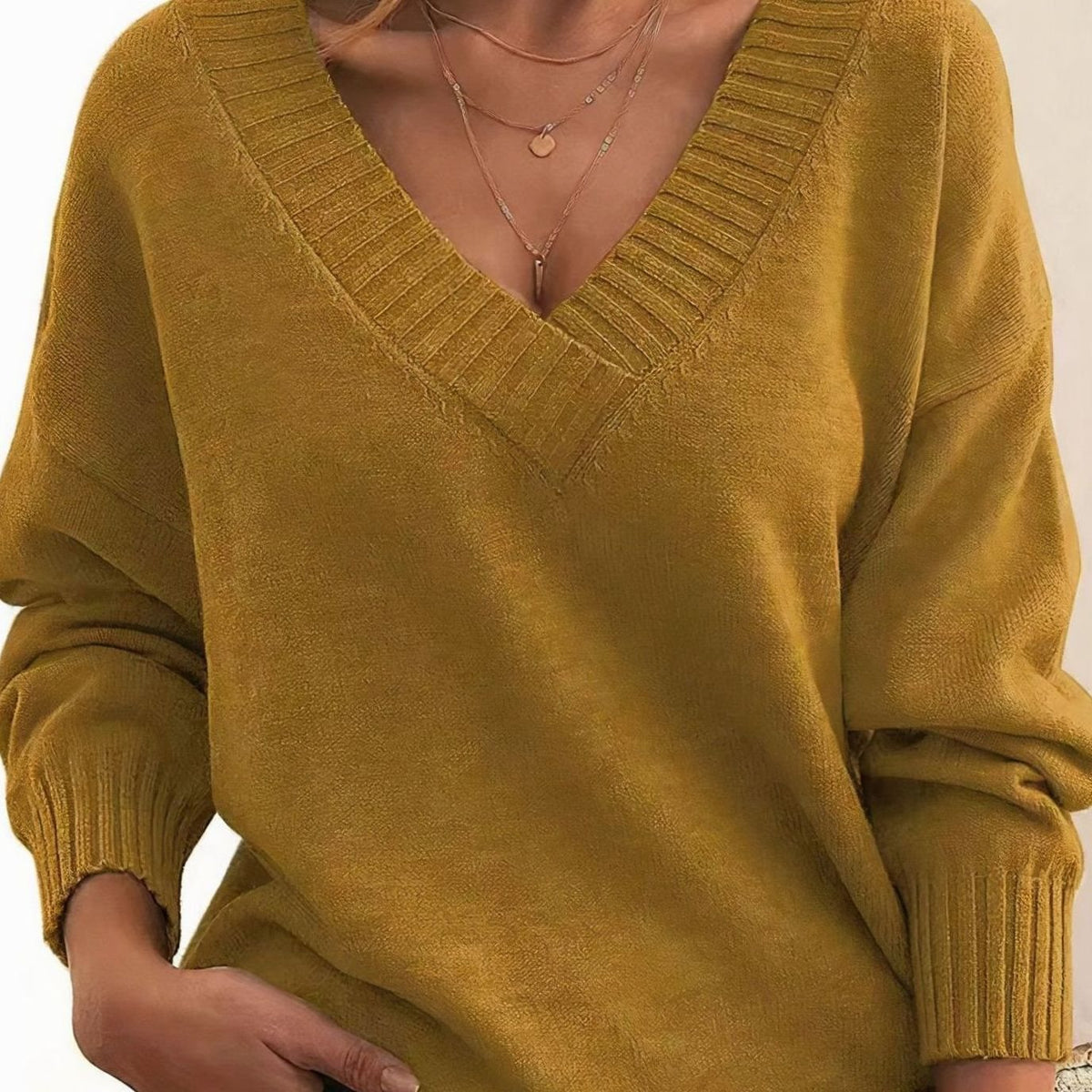 Mia | Women's Cashmere Blend V-Neck Long Sleeve Relaxed Knit Sweater