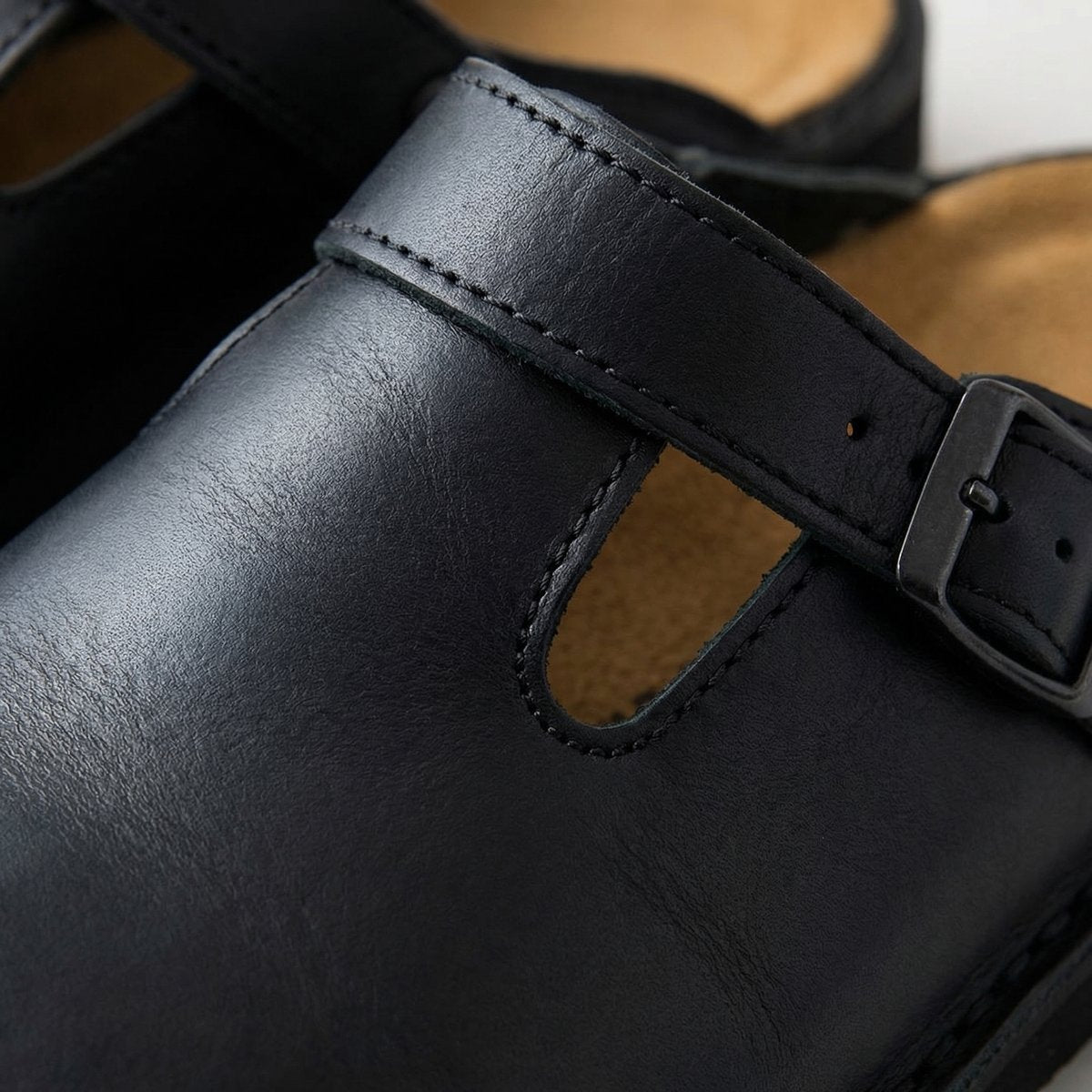 Grace | Women's Full-Grain Leather Slip-On Ergonomic Clogs