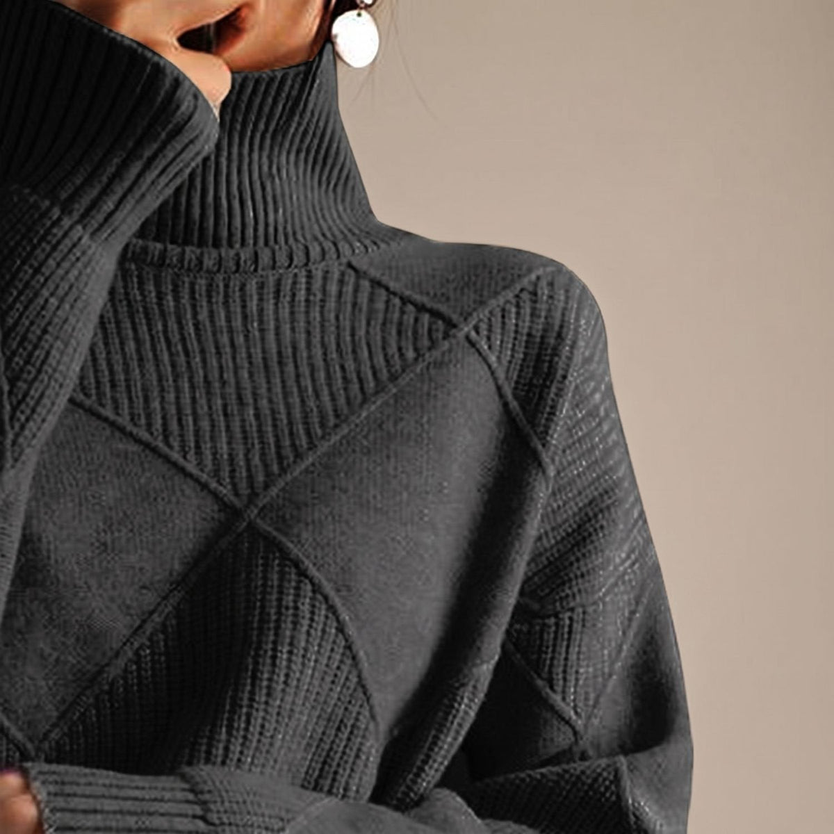Layla | Women's Geometric Turtleneck Knit Pullover Sweater