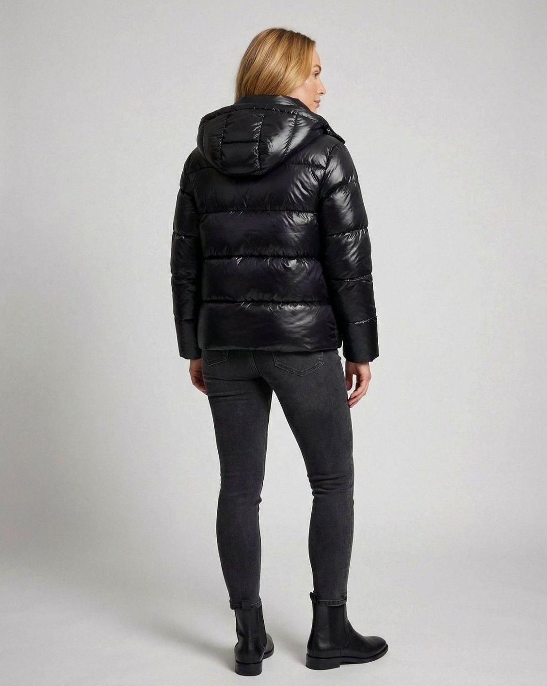 Mia | Women's Glossy Hooded Loose-Fit Quilted Jacket