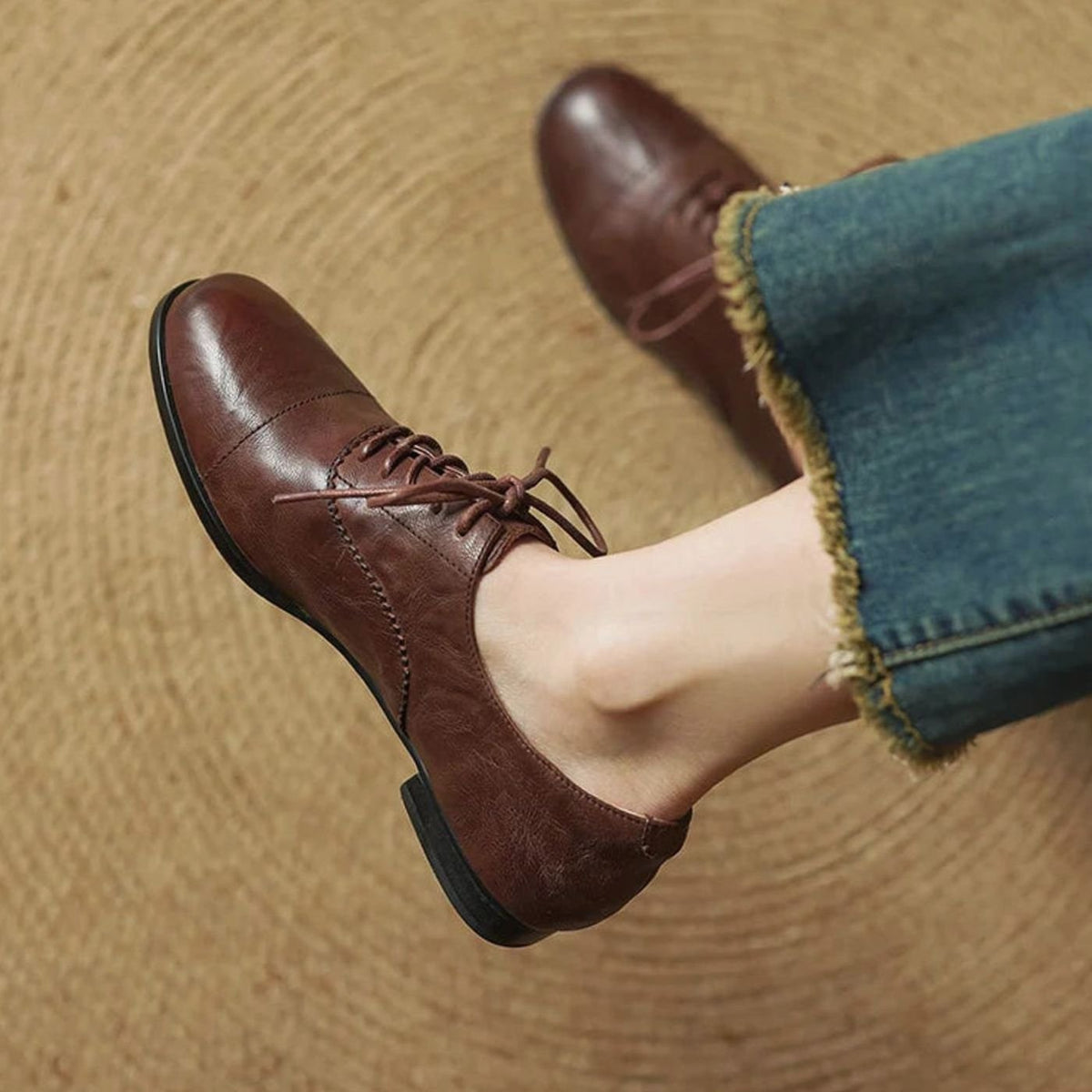 Amelia | Women's Leather Lace-Up Cap Toe Oxford Flat Shoes