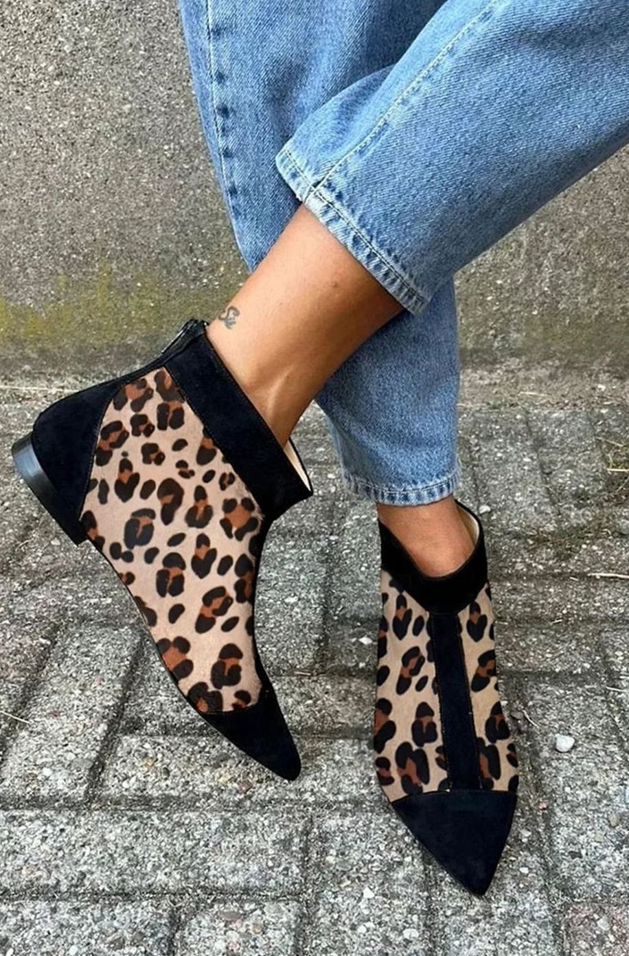 Penelope | Women's Leopard Print Pointed-Toe Flat Ankle Boots