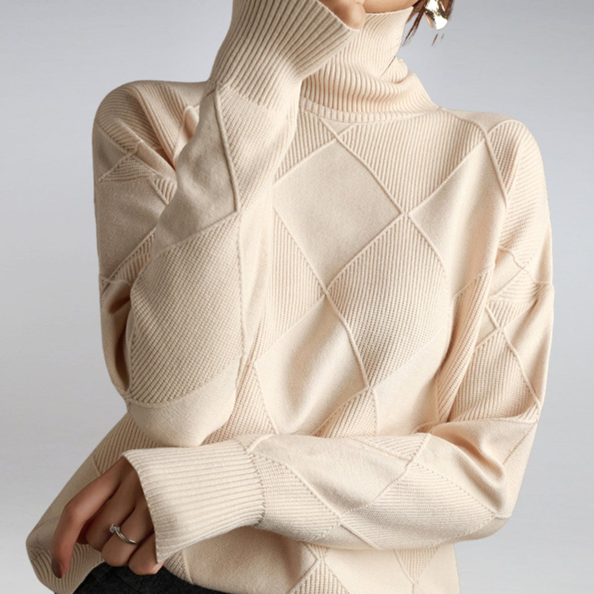 Aria | Women's Mock Neck Ribbed Diamond-Knit Pullover Sweater
