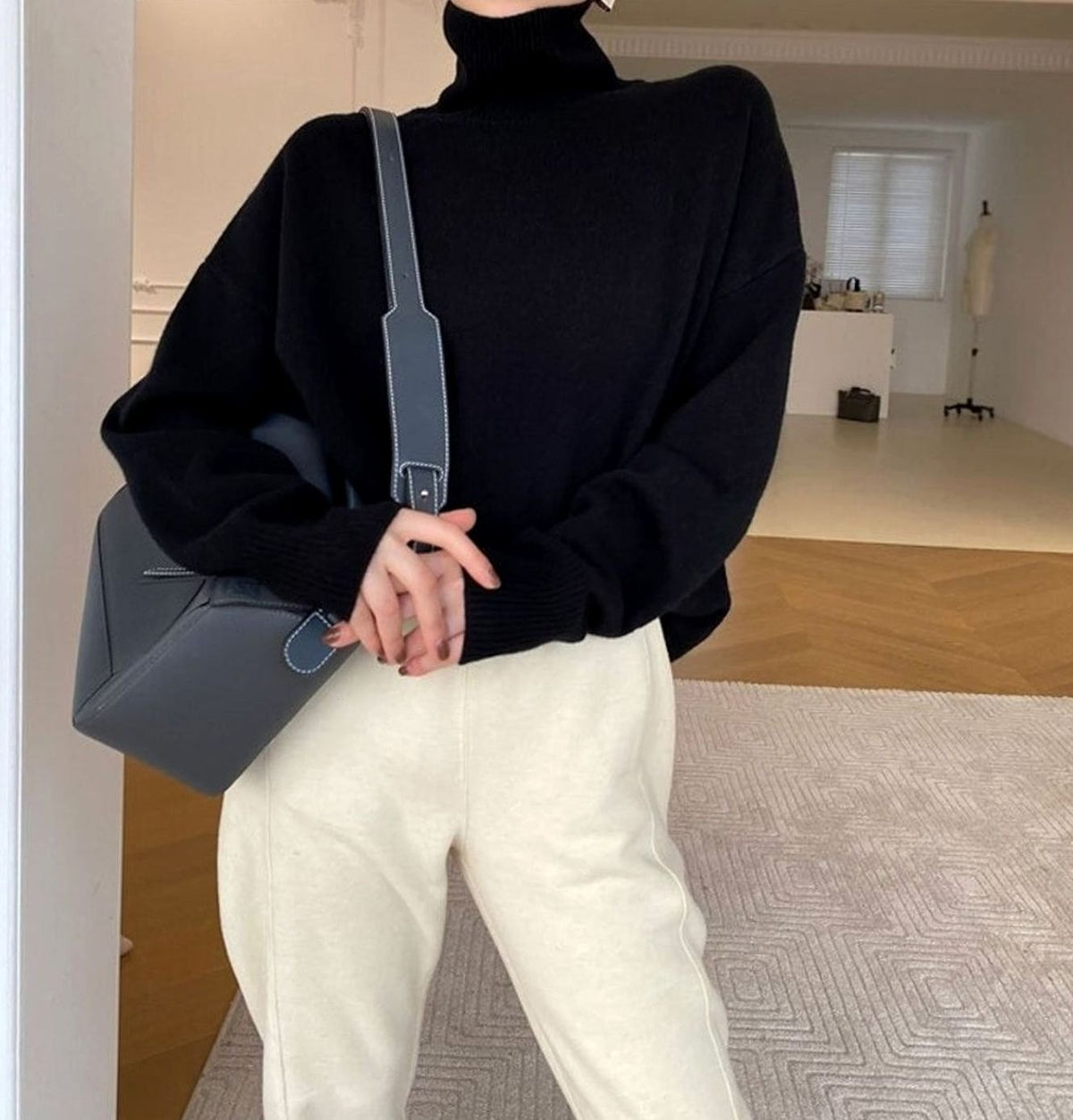 Grace | Women's Oversized Turtleneck Long-Sleeve Knit Sweater