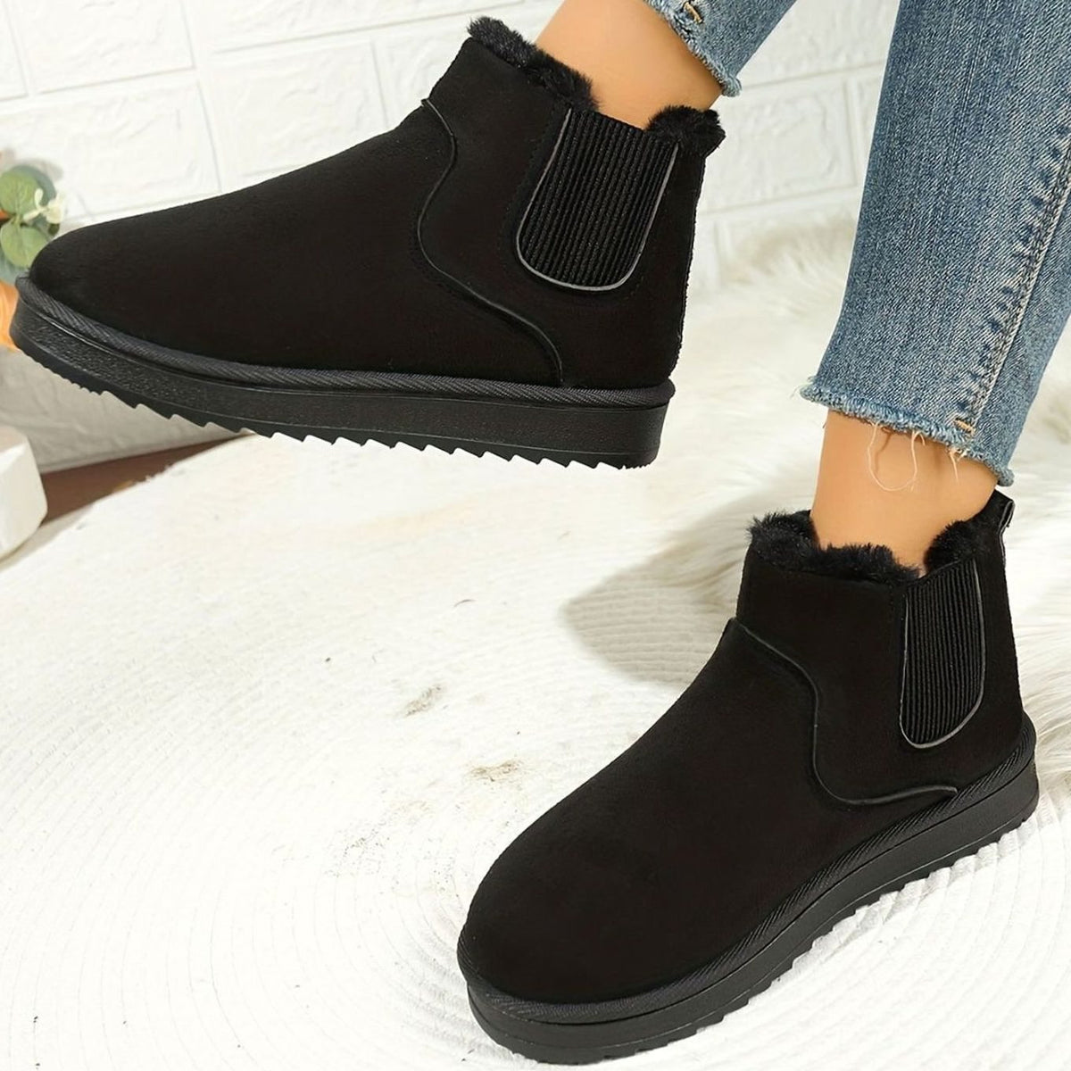 Olivia | Women's Plush-Lined Slip-On Platform Winter Snow Ankle Boots, Black