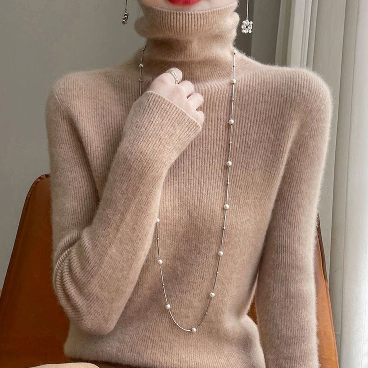 Olivia | Women's Slim-Fit Ribbed Turtleneck Sweater