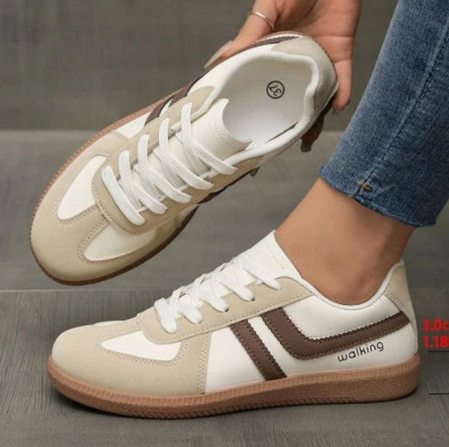 Mia | Women's Wide Toe Box Orthopedic Lace-Up Sneakers