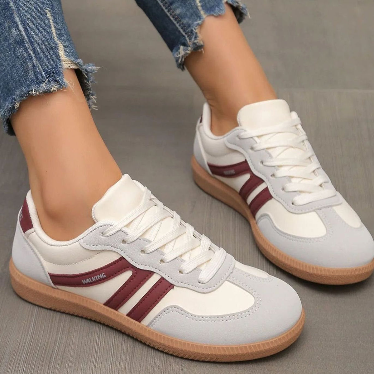 Mia | Women's Wide Toe Box Orthopedic Lace-Up Sneakers