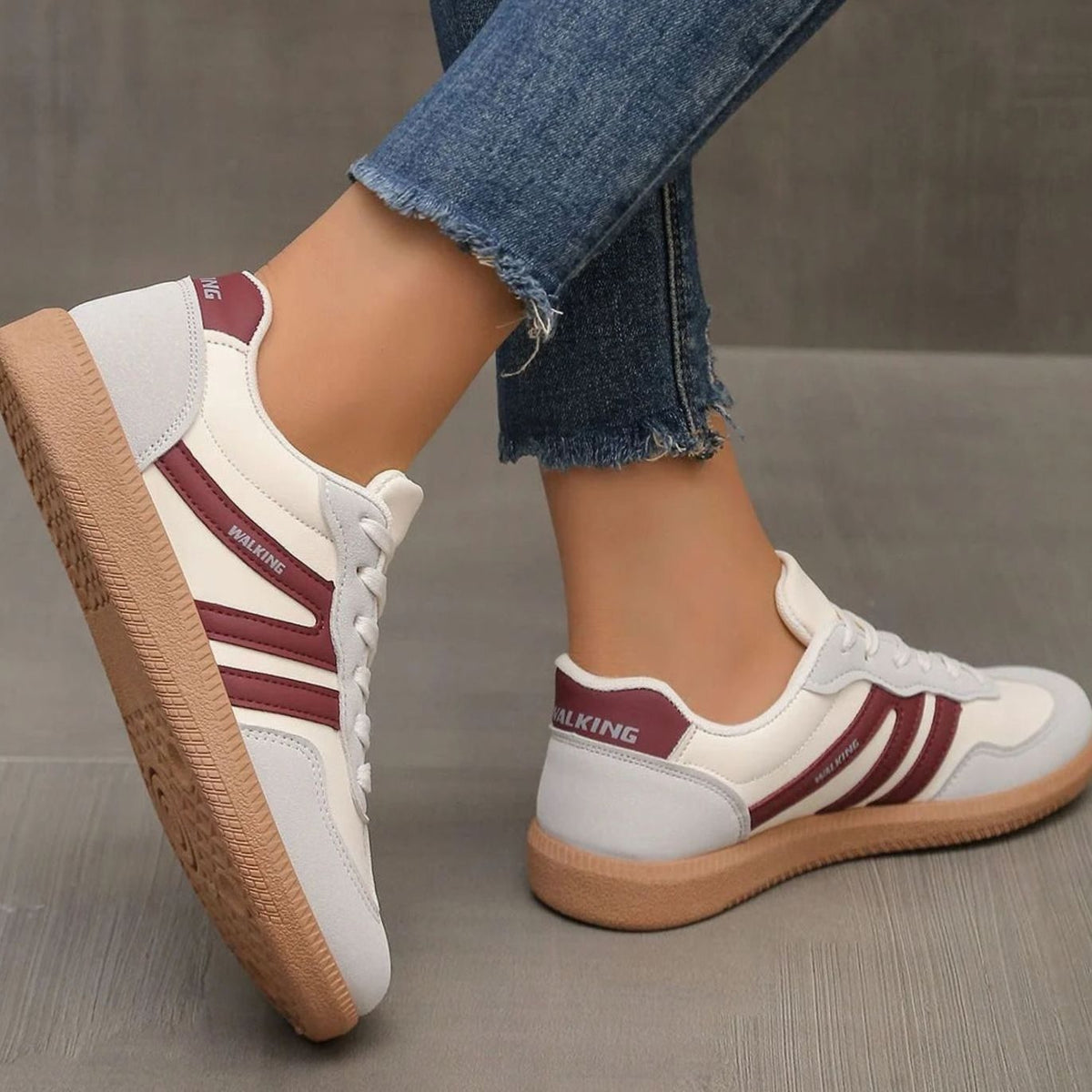Mia | Women's Wide Toe Box Orthopedic Lace-Up Sneakers